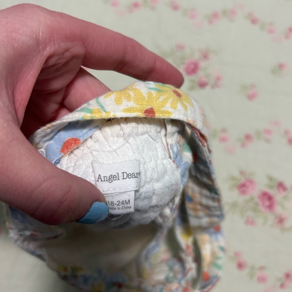 Angel dear floral gauze bubble romper size 18-24 months - Picture 2 of 3